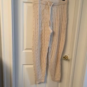 Womens cable knit wool leggings